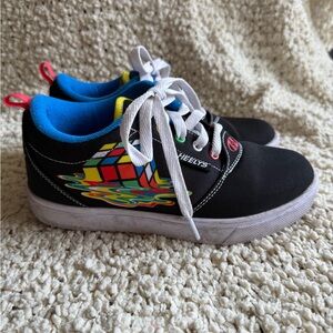 Rubik’s cube Heelys size 4